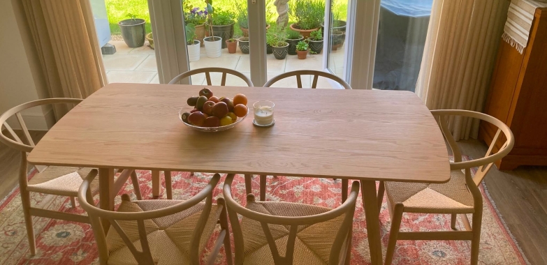 Trustworthy Style: Why a Wishbone Chair Replica Copy Matters